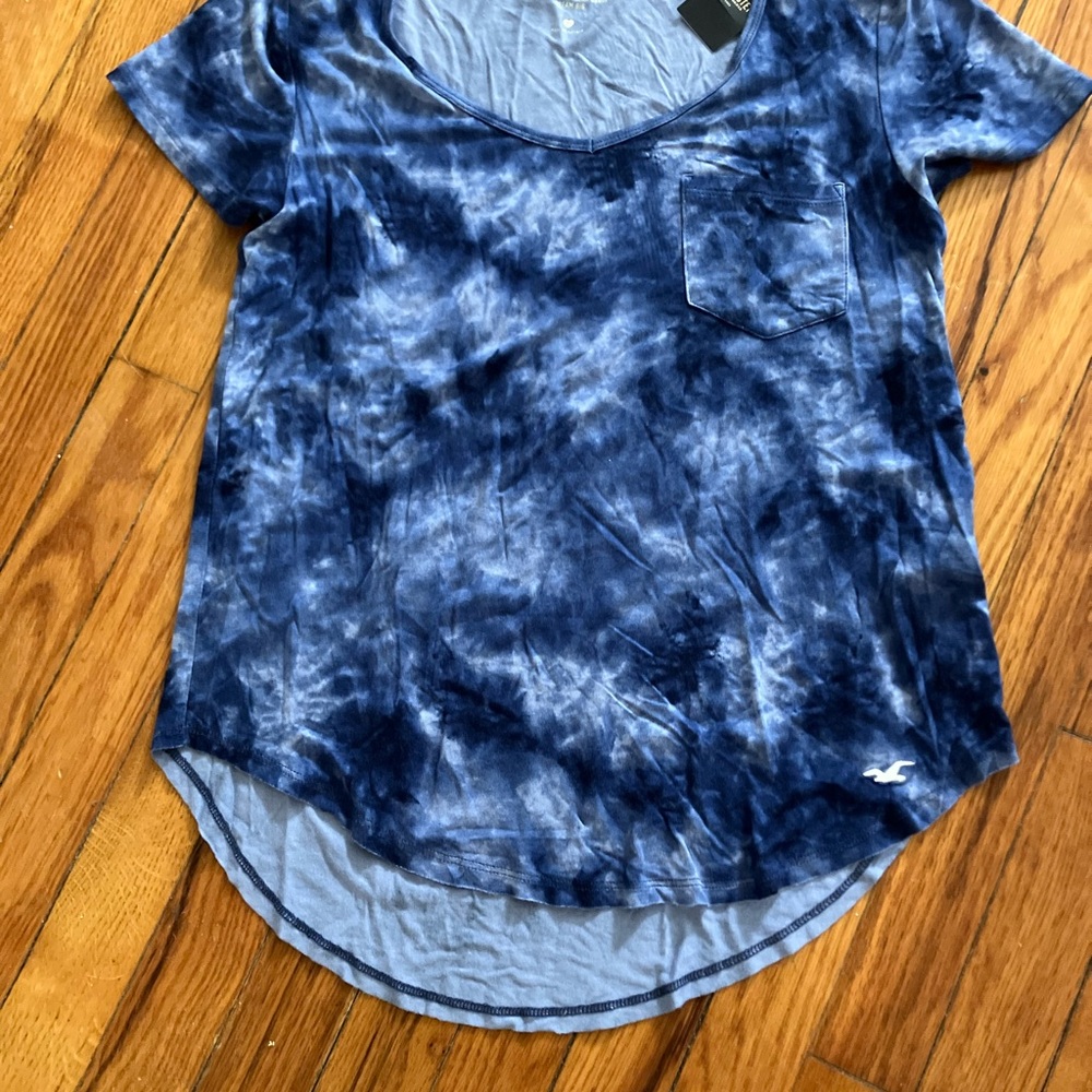 NWT Hollister Blue Tie-Dye Top size XS